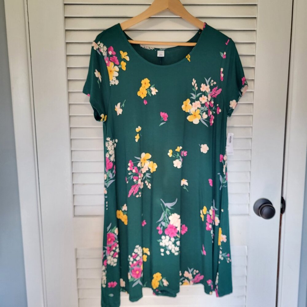 Old Navy Women's Dress Petite Large LP Green Flowy Floral NWT